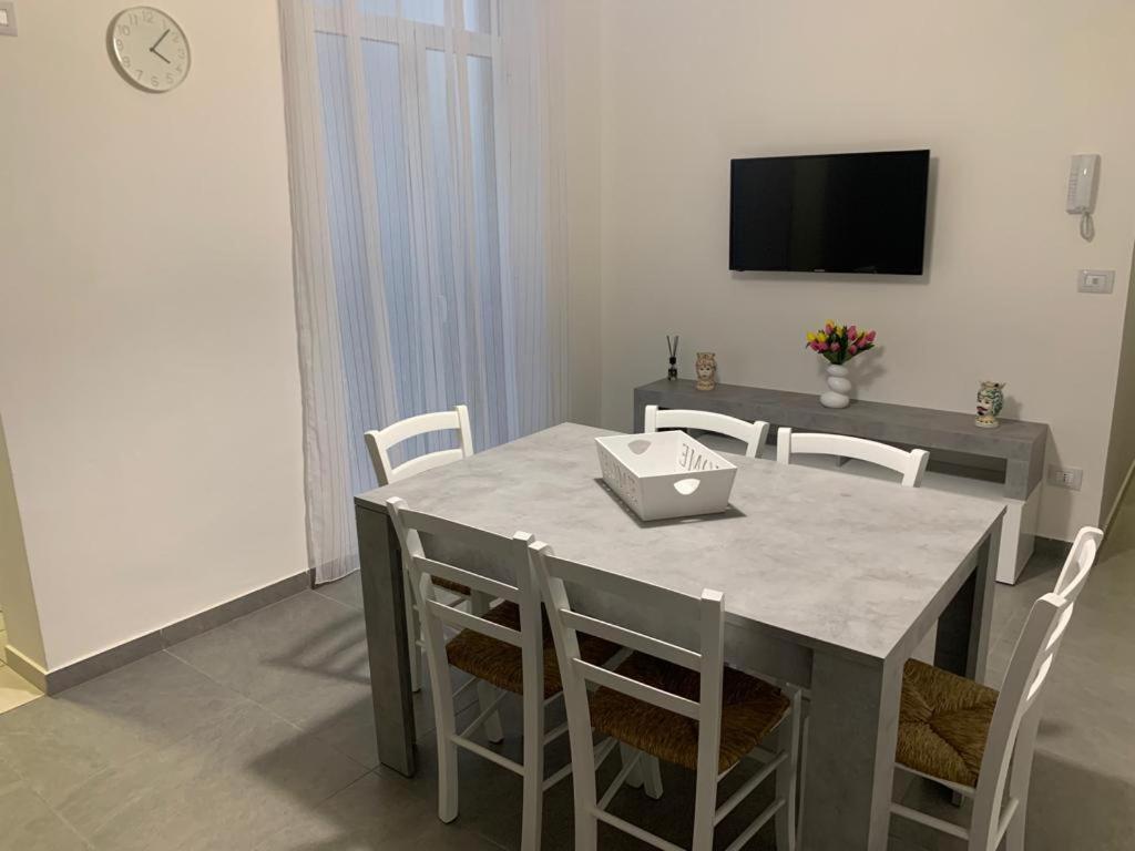 Dimora Della Concordia Apartment คาตาเนีย ภายนอก รูปภาพ